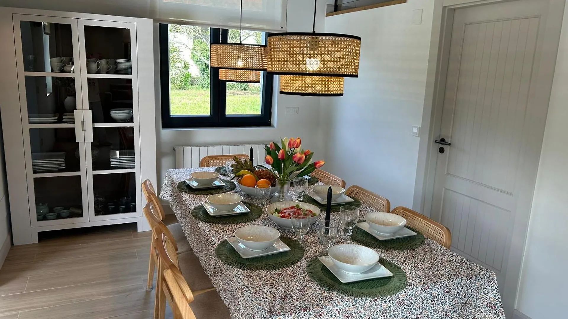 Casa Isabella Villa El Bosque  Holiday home El Bosque (Cantabria)